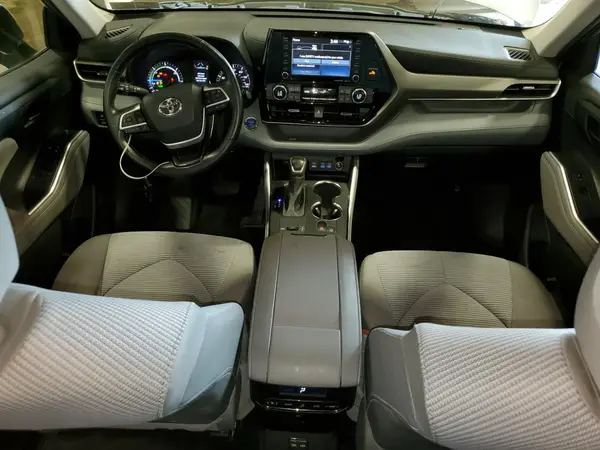 5TDBBRCH2NS085954 2022 TOYOTA HIGHLANDER - Image 8