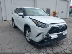 5TDBBRCH2NS560194 2022 TOYOTA HIGHLANDER