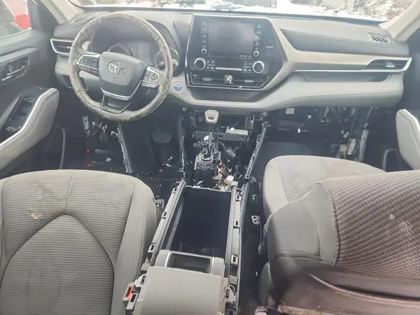 5TDBBRCH2NS561135 2022 TOYOTA HIGHLANDER - Image 8