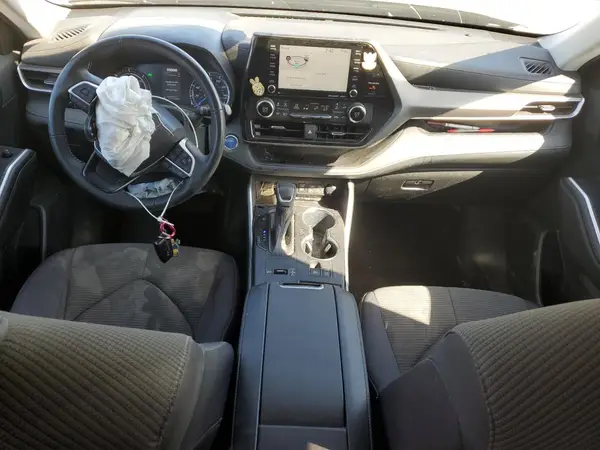 5TDBBRCH2NS562169 2022 TOYOTA HIGHLANDER - Image 8