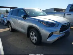 5TDBBRCH2PS562921 2023 TOYOTA HIGHLANDER