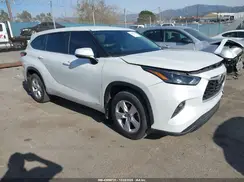 5TDBBRCH2PS564667 2023 TOYOTA HIGHLANDER