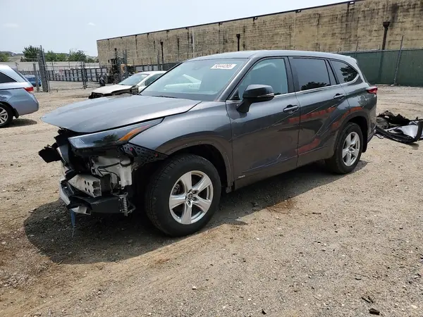 5TDBBRCH2PS568914 2023 TOYOTA HIGHLANDER - Image 1