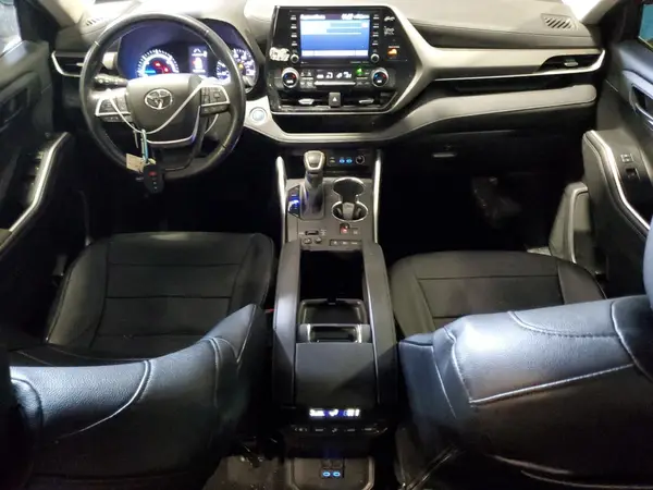 5TDBBRCH3NS541461 2022 TOYOTA HIGHLANDER - Image 8