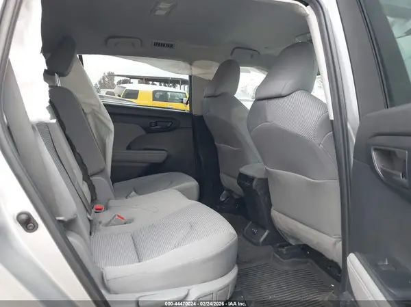 5TDBBRCH3NS550161 2022 TOYOTA HIGHLANDER - Image 8