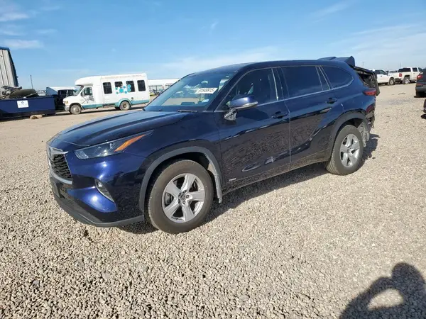 5TDBBRCH3NS550693 2022 TOYOTA HIGHLANDER - Image 1