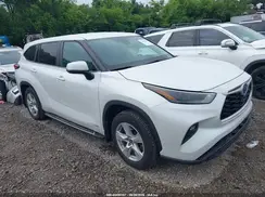 5TDBBRCH3PS108225 2023 TOYOTA HIGHLANDER