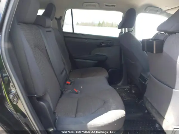 5TDBBRCH3PS127924 2023 TOYOTA HIGHLANDER - Image 8