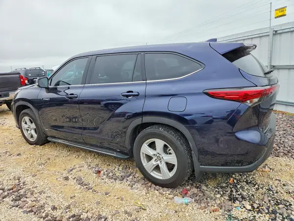 5TDBBRCH4LS503864 2020 TOYOTA HIGHLANDER - Image 2