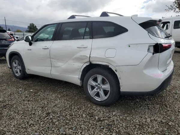 5TDBBRCH4LS508241 2020 TOYOTA HIGHLANDER - Image 2