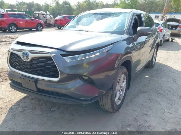 5TDBBRCH4LS511284 2020 TOYOTA HIGHLANDER - Image 2