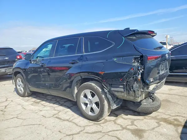 5TDBBRCH4RS631580 2024 TOYOTA HIGHLANDER - Image 2