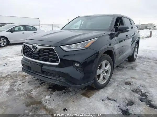 5TDBBRCH4SS647915 2025 TOYOTA HIGHLANDER - Image 2