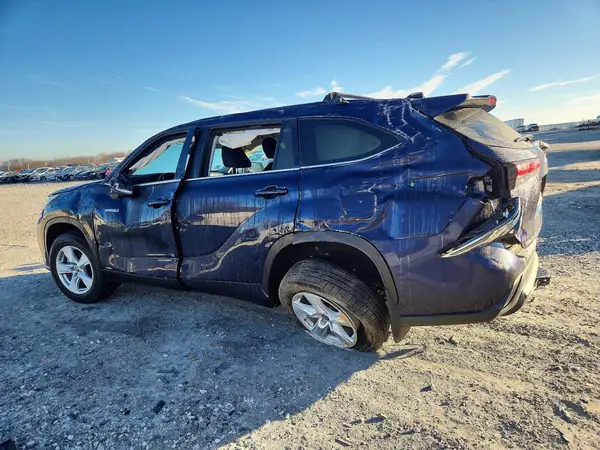 5TDBBRCH5MS515913 2021 TOYOTA HIGHLANDER - Image 2