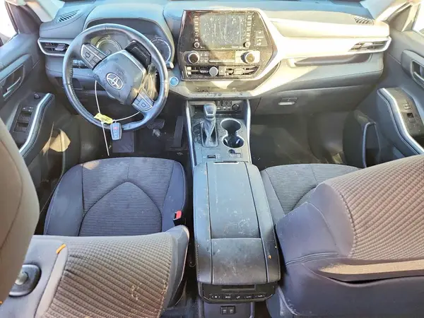 5TDBBRCH5MS515913 2021 TOYOTA HIGHLANDER - Image 8