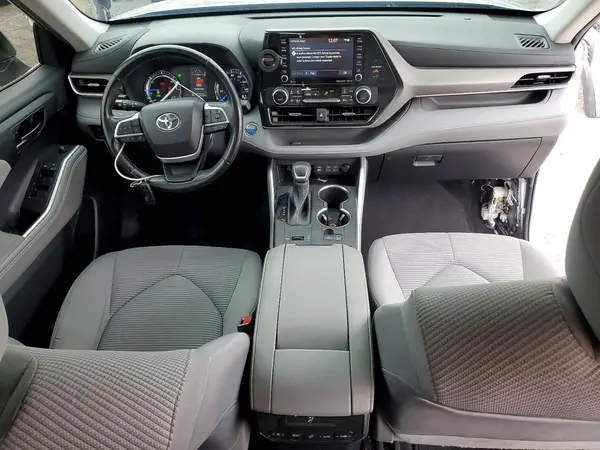 5TDBBRCH5NS558780 2022 TOYOTA HIGHLANDER - Image 8