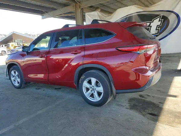 5TDBBRCH5PS567126 2023 TOYOTA HIGHLANDER - Image 2