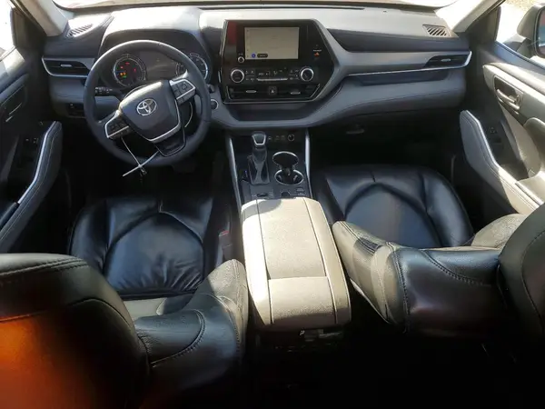 5TDBBRCH5PS567126 2023 TOYOTA HIGHLANDER - Image 8