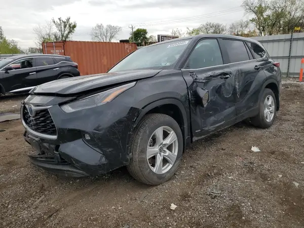 5TDBBRCH5PS586128 2023 TOYOTA HIGHLANDER - Image 1