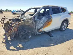5TDBBRCH5PS588896 2023 TOYOTA HIGHLANDER