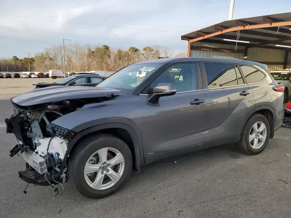 5TDBBRCH5PS589398 2023 TOYOTA HIGHLANDER - Image 1
