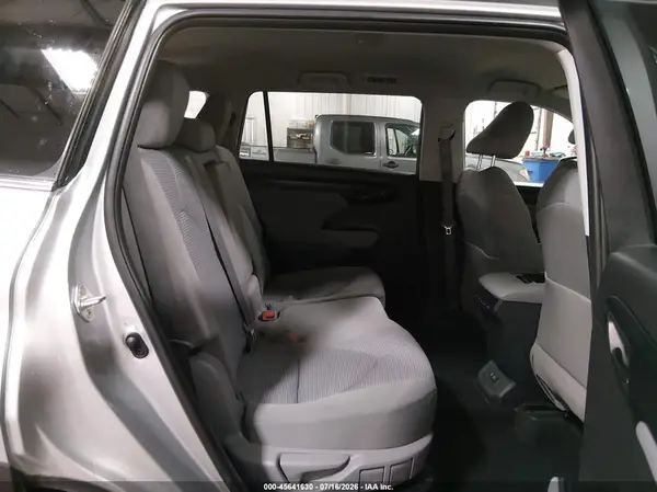 5TDBBRCH6LS507978 2020 TOYOTA HIGHLANDER - Image 8