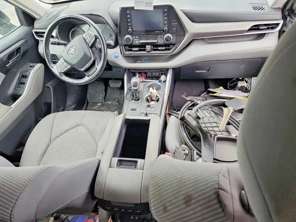 5TDBBRCH6MS521249 2021 TOYOTA HIGHLANDER - Image 8