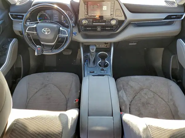5TDBBRCH7NS544864 2022 TOYOTA HIGHLANDER - Image 8