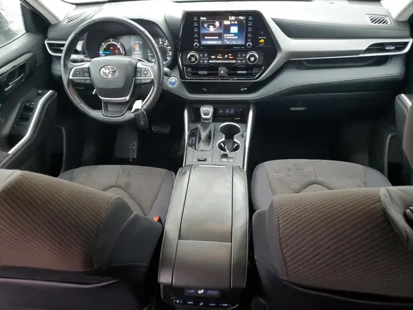 5TDBBRCH7NS560224 2022 TOYOTA HIGHLANDER - Image 8