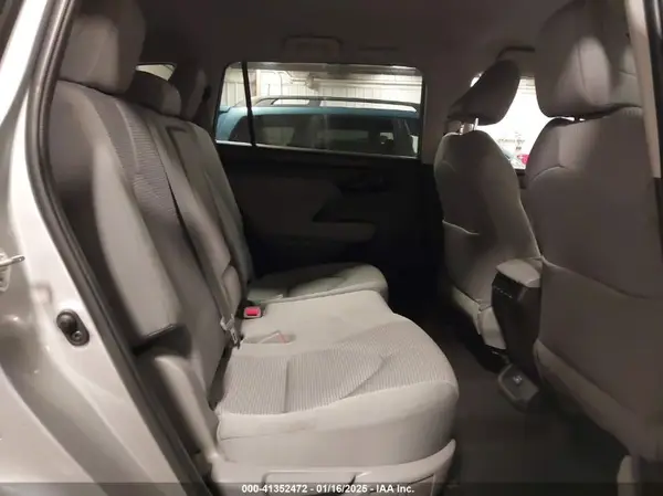 5TDBBRCH7PS570304 2023 TOYOTA HIGHLANDER - Image 8