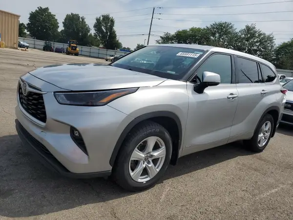 5TDBBRCH8NS558479 2022 TOYOTA HIGHLANDER - Image 1