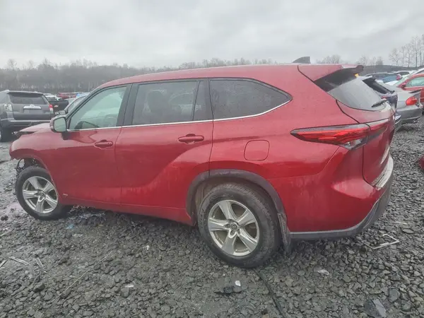 5TDBBRCH8PS565886 2023 TOYOTA HIGHLANDER - Image 2