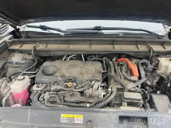5TDBBRCH9MS050651 2021 TOYOTA HIGHLANDER - Image 2