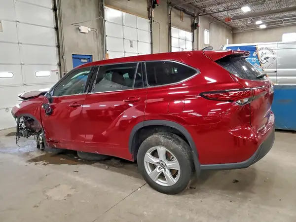5TDBBRCH9NS556031 2022 TOYOTA HIGHLANDER - Image 2