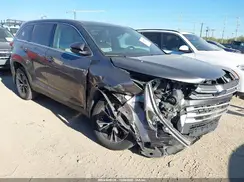 5TDBGRFH1KS077594 2019 TOYOTA HIGHLANDER