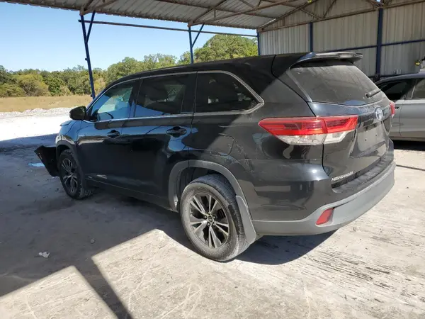 5TDBGRFH2JS039029 2018 TOYOTA HIGHLANDER - Image 2
