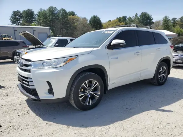 5TDBGRFH4HS021397 2017 TOYOTA HIGHLANDER - Image 1