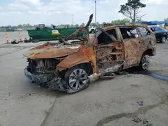 5TDBGRFH6JS048882 2018 TOYOTA HIGHLANDER