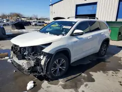 5TDBGRFH7HS028652 2017 TOYOTA HIGHLANDER