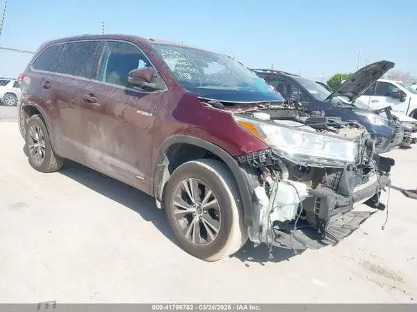 5TDBGRFH8HS035433 2017 TOYOTA HIGHLANDER - Image 1