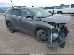 5TDBGRFHXJS039800 2018 TOYOTA HIGHLANDER