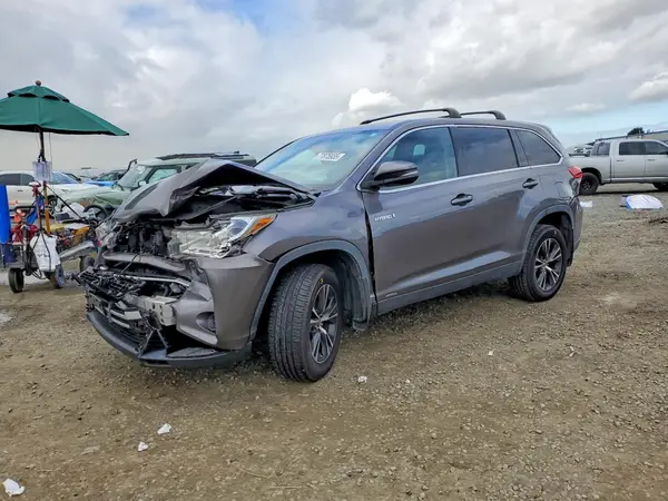5TDBGRFHXKS072524 2019 TOYOTA HIGHLANDER - Image 1