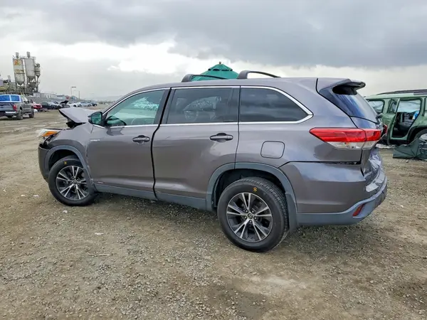 5TDBGRFHXKS072524 2019 TOYOTA HIGHLANDER - Image 2