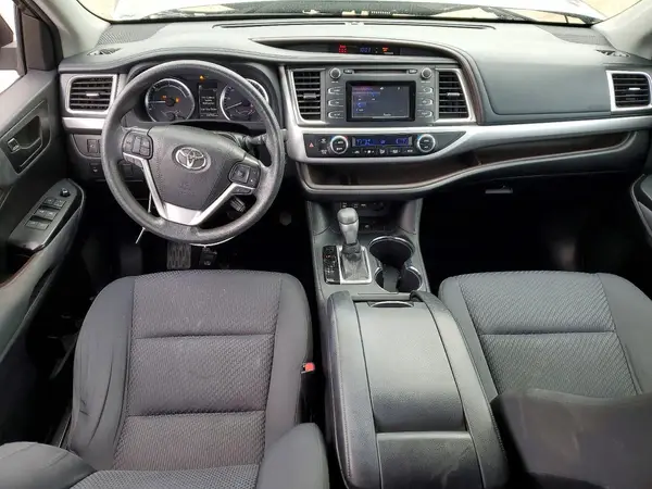 5TDBGRFHXKS072524 2019 TOYOTA HIGHLANDER - Image 8