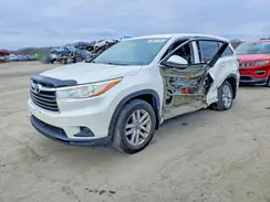 5TDBKRFH0GS256540 2016 TOYOTA HIGHLANDER