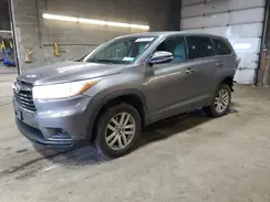 5TDBKRFH0GS333259 2016 TOYOTA HIGHLANDER