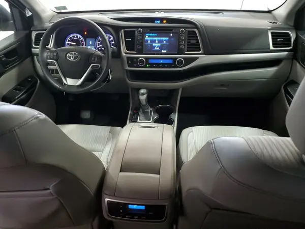 5TDBKRFH0GS345279 2016 TOYOTA HIGHLANDER - Image 8