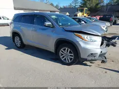 5TDBKRFH0GS356038 2016 TOYOTA HIGHLANDER