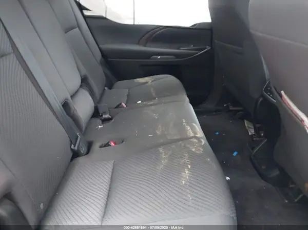 5TDBKRFH1GS255817 2016 TOYOTA HIGHLANDER - Image 8
