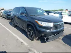 5TDBKRFH1GS258698 2016 TOYOTA HIGHLANDER